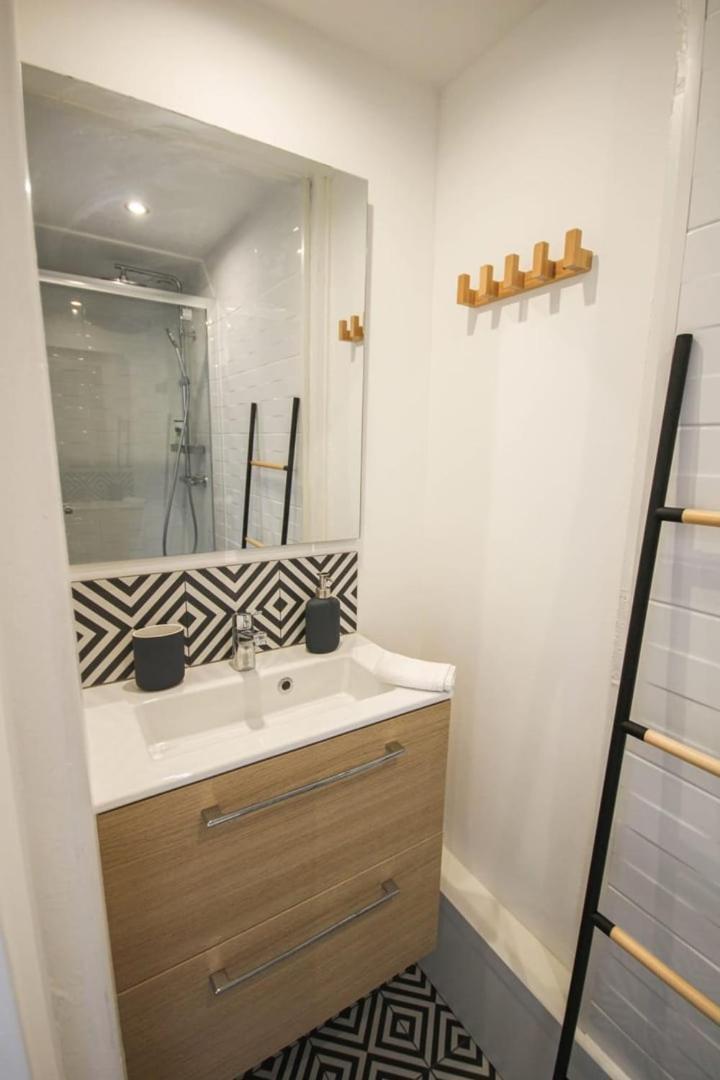 Fully-Equipped Apartment In City Center + Parking Lille Eksteriør billede